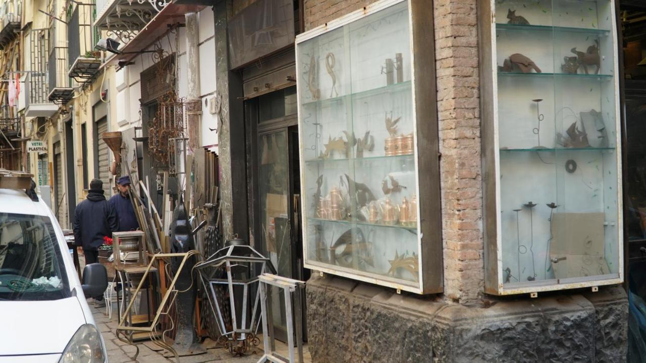 Donna Vicenza Bed & Breakfast 那不勒斯 外观 照片